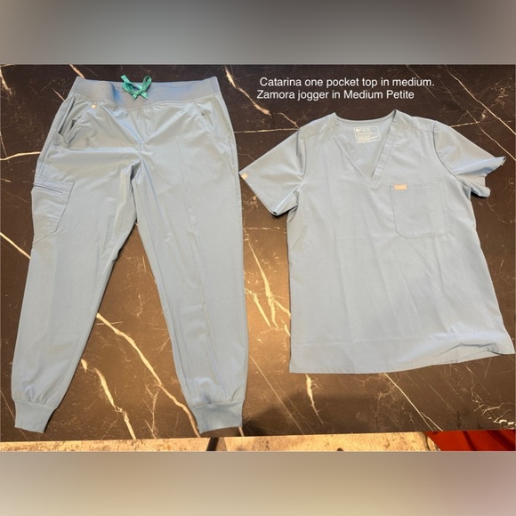 Figs Scrubs Medium - Picture 1 of 6